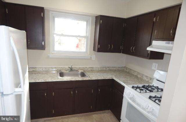206 Haddon Road Browns Mills, NJ 08015 - Photo 3 of 11 Gallery Image 3