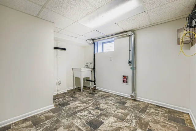 $259,900 | 1683 Minnehaha Avenue East, St. Paul, MN 55106