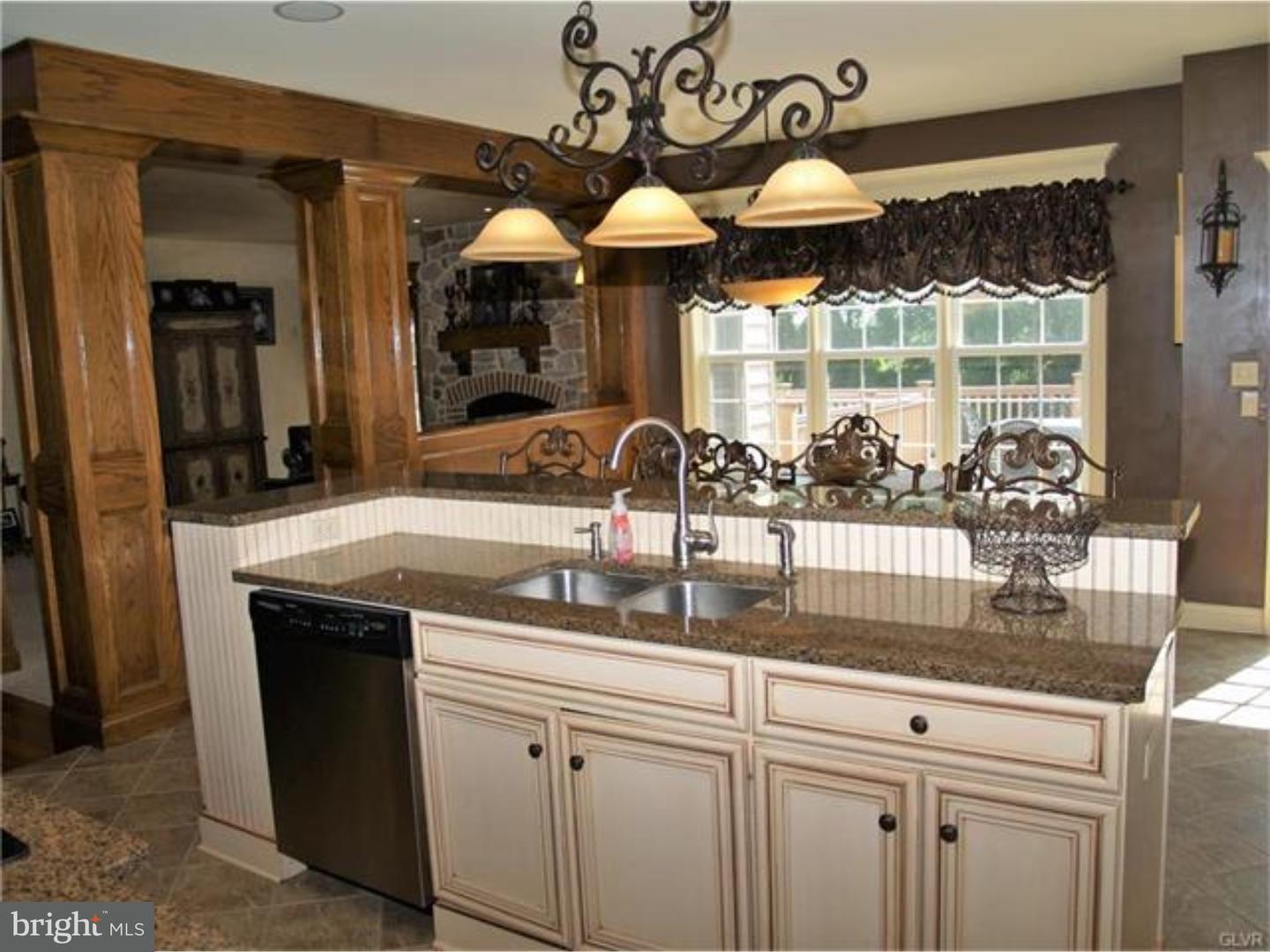 3377 Rising Sun Court Nazareth, PA 18064 - Photo 5 of 25 Gallery Image 5
