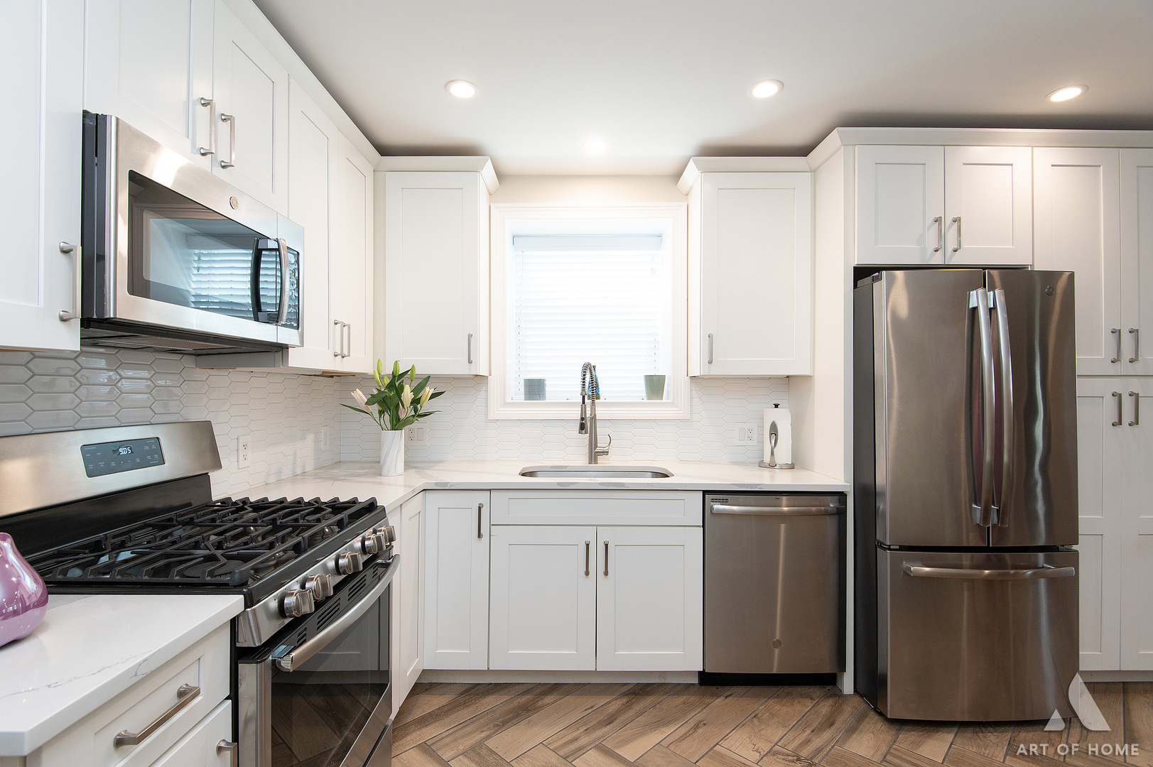 2821 North Springfield Avenue Chicago, IL 60618 - Photo 40 of 49