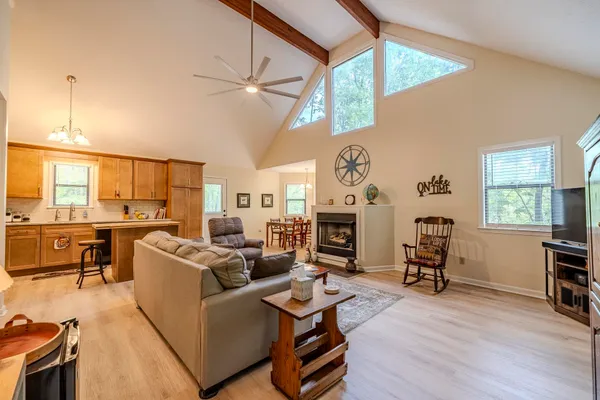 $315,000 | 325 Murray Lane, Counce, TN 38326