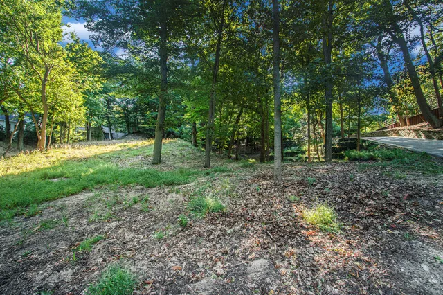 $849,900 | 345 Dunegrass Cir Drive, Saugatuck, MI 49453