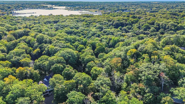 $849,900 | 345 Dunegrass Cir Drive, Saugatuck, MI 49453