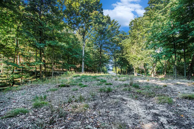 $849,900 | 345 Dunegrass Cir Drive, Saugatuck, MI 49453