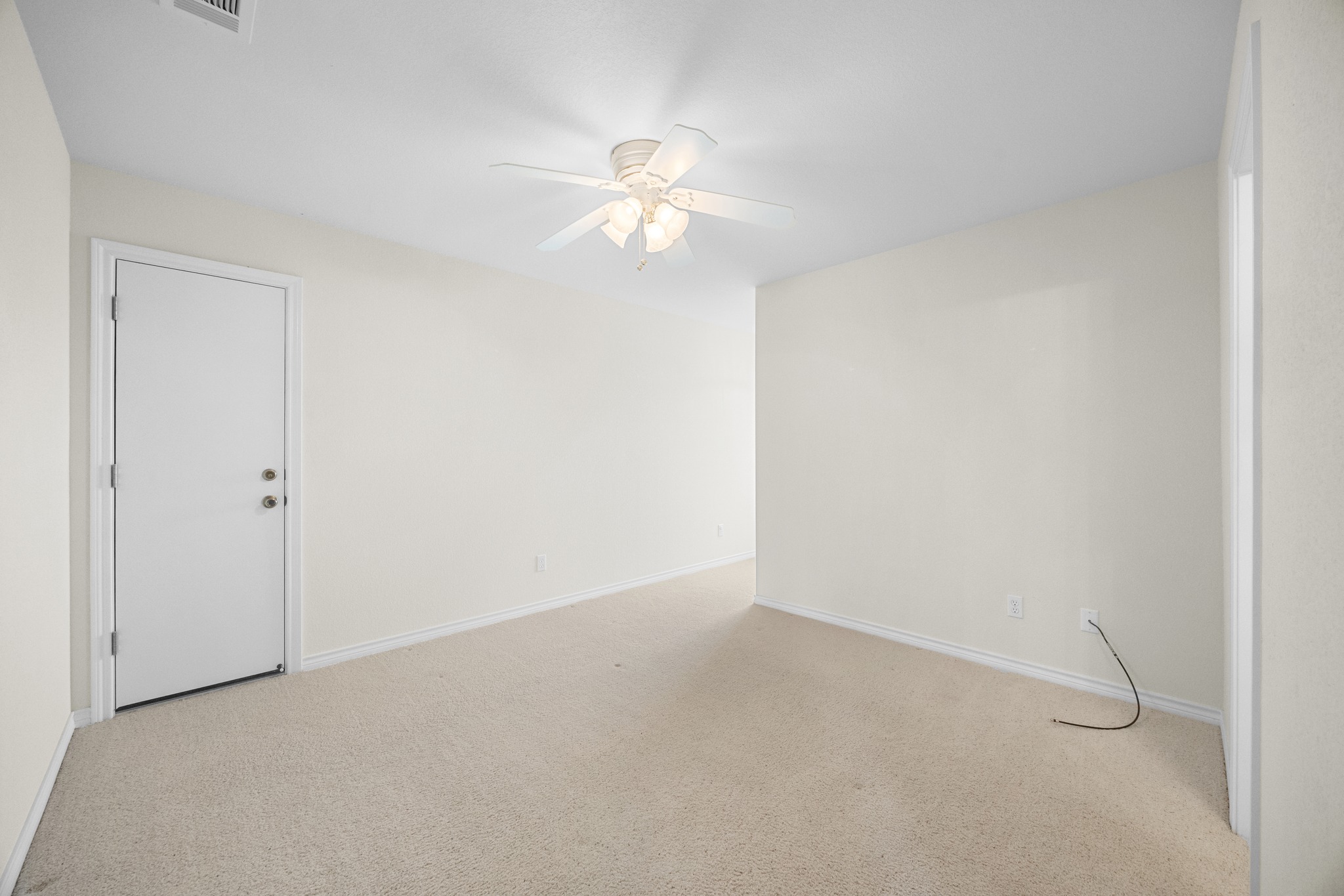 202 High Point Way Georgetown, TX 78626 - Photo 28 of 39 Original picture in as is condition - Upstairs Bedroom