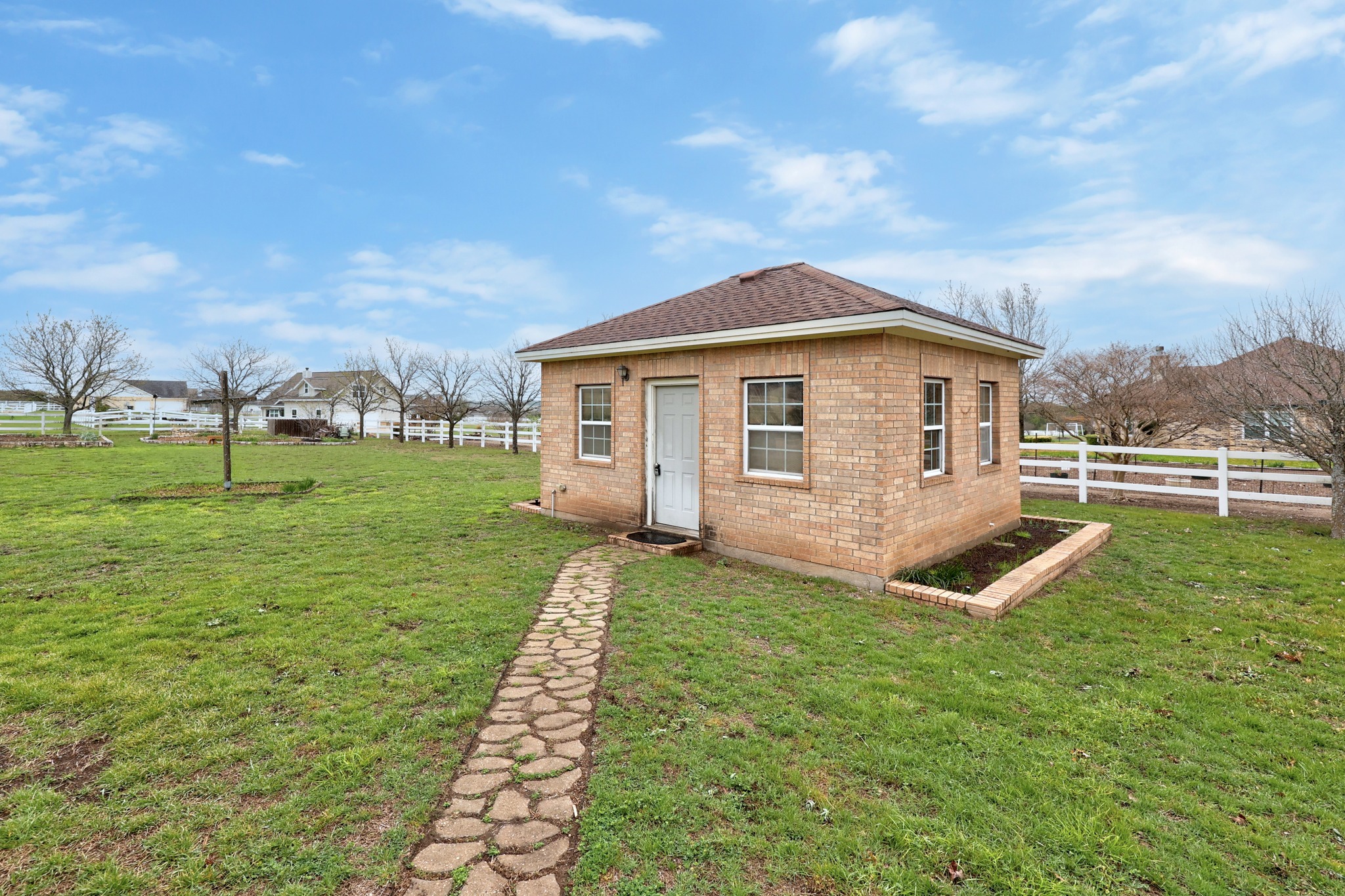202 High Point Way Georgetown, TX 78626 - Photo 38 of 39 Workshop