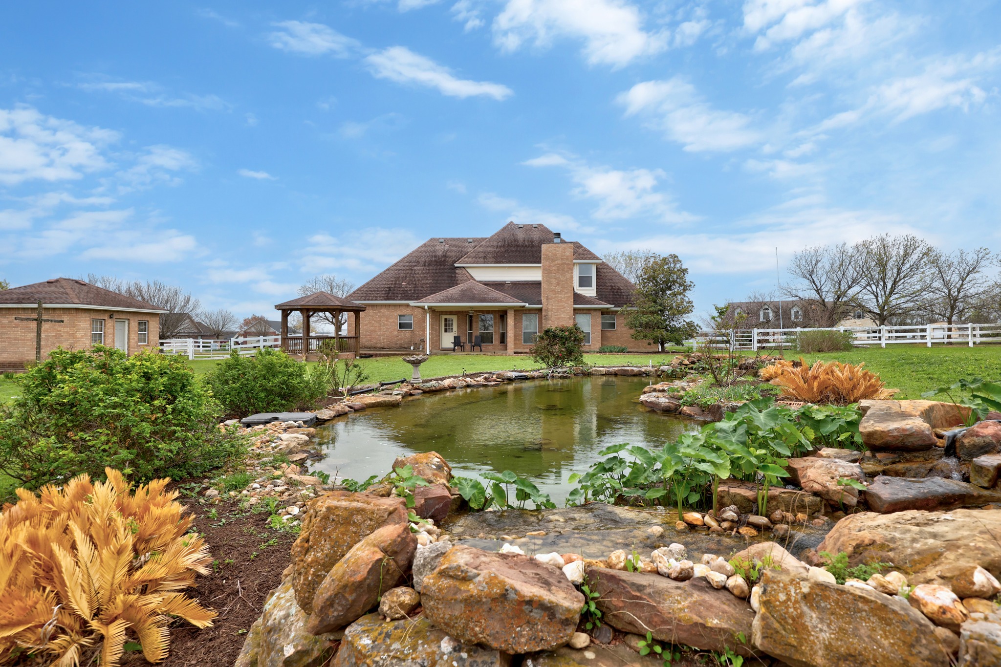 202 High Point Way Georgetown, TX 78626 - Photo 4 of 39 Backyard View