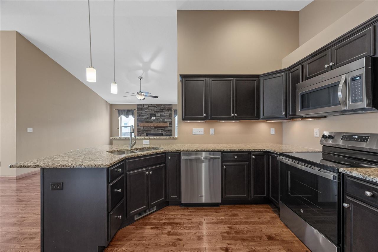 609 Rosedale Drive Center Point, IA 52213 - Photo 15 of 40 Gallery Image 15