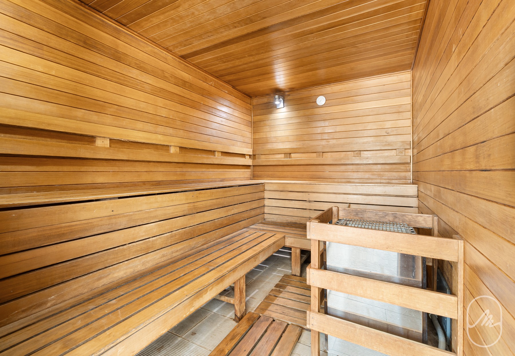 330 East 38th Street, Unit 23Q Manhattan, NY 10016 - Photo 20 of 30 a view of entryway with wooden floor