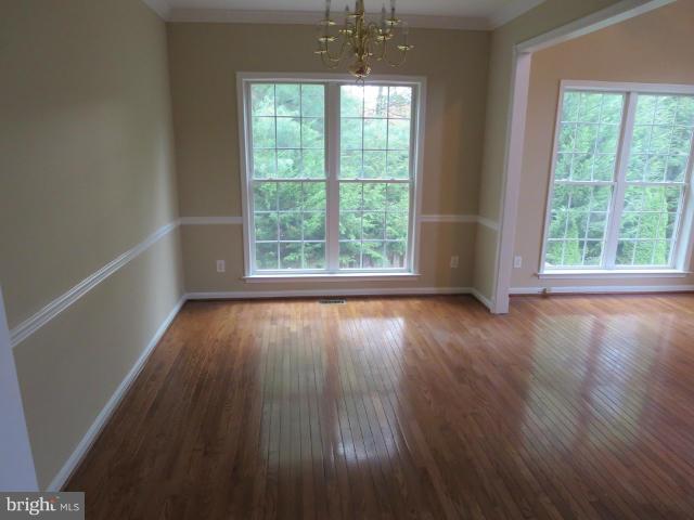4802 White Marsh Road Baltimore, MD 21237 - Photo 4 of 17 Dining Room