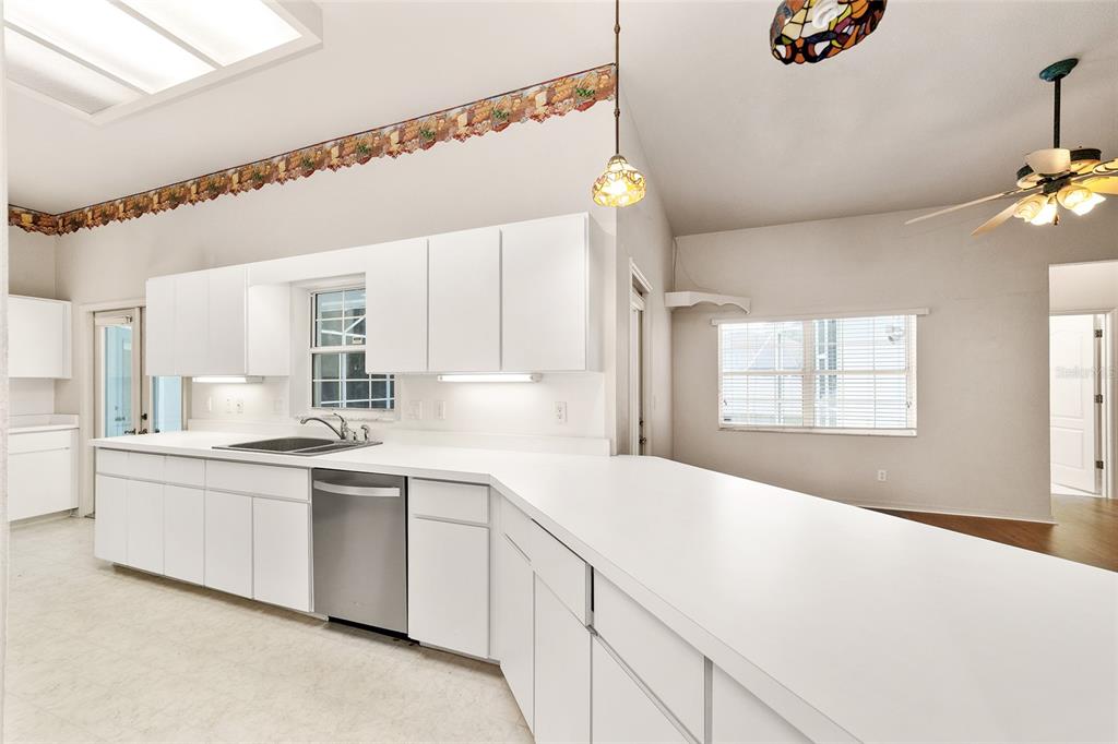 5366 Southwest 86th Place Ocala, FL 34476 - Photo 9 of 22