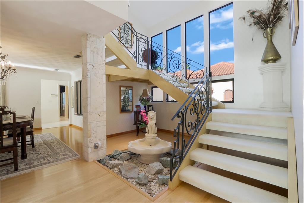 171 South River Road Stuart, FL 34996 - Photo 49 of 68 a view of entryway and hall