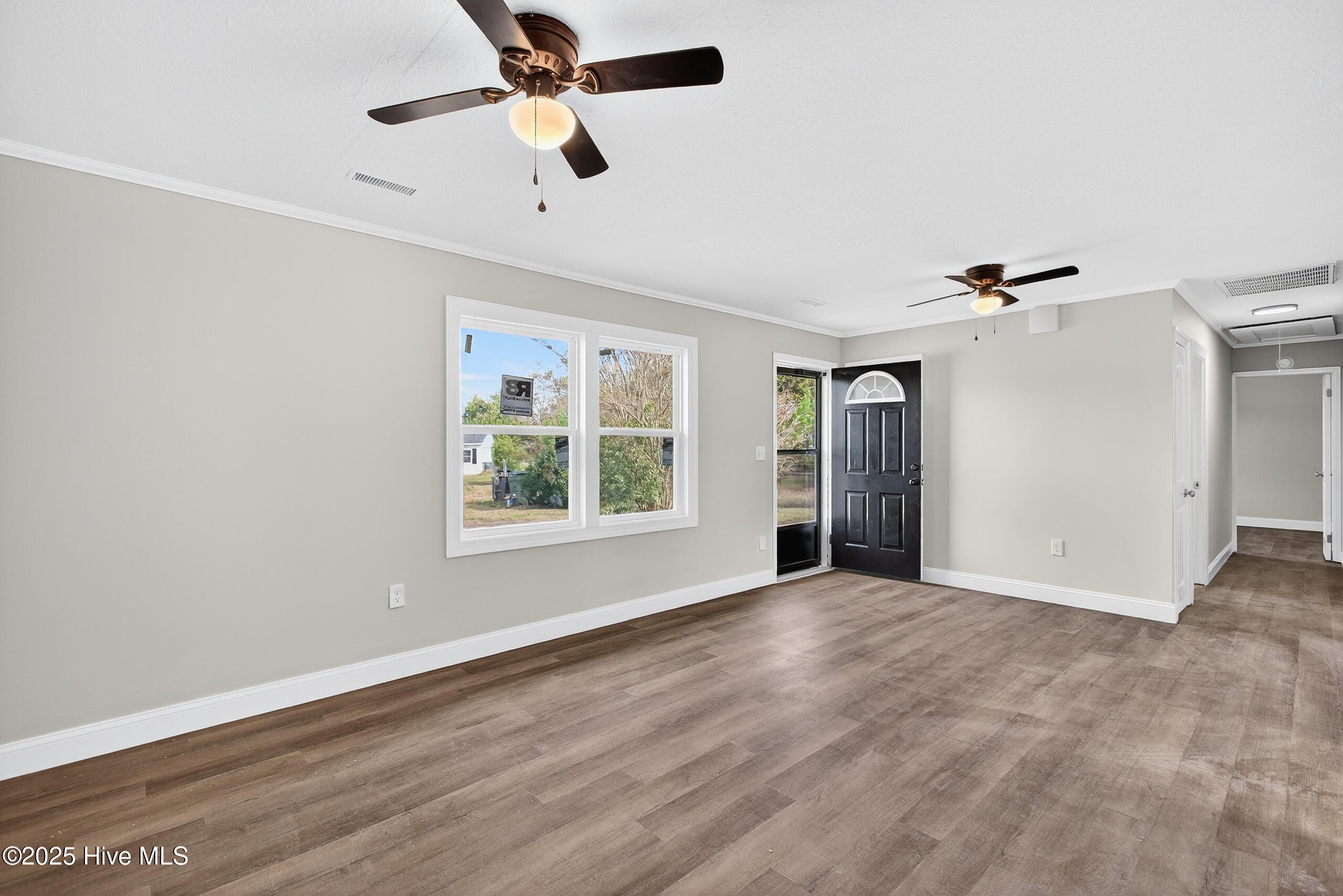 149 Ash Court Hubert, NC 28539 - Photo 5 of 37 05