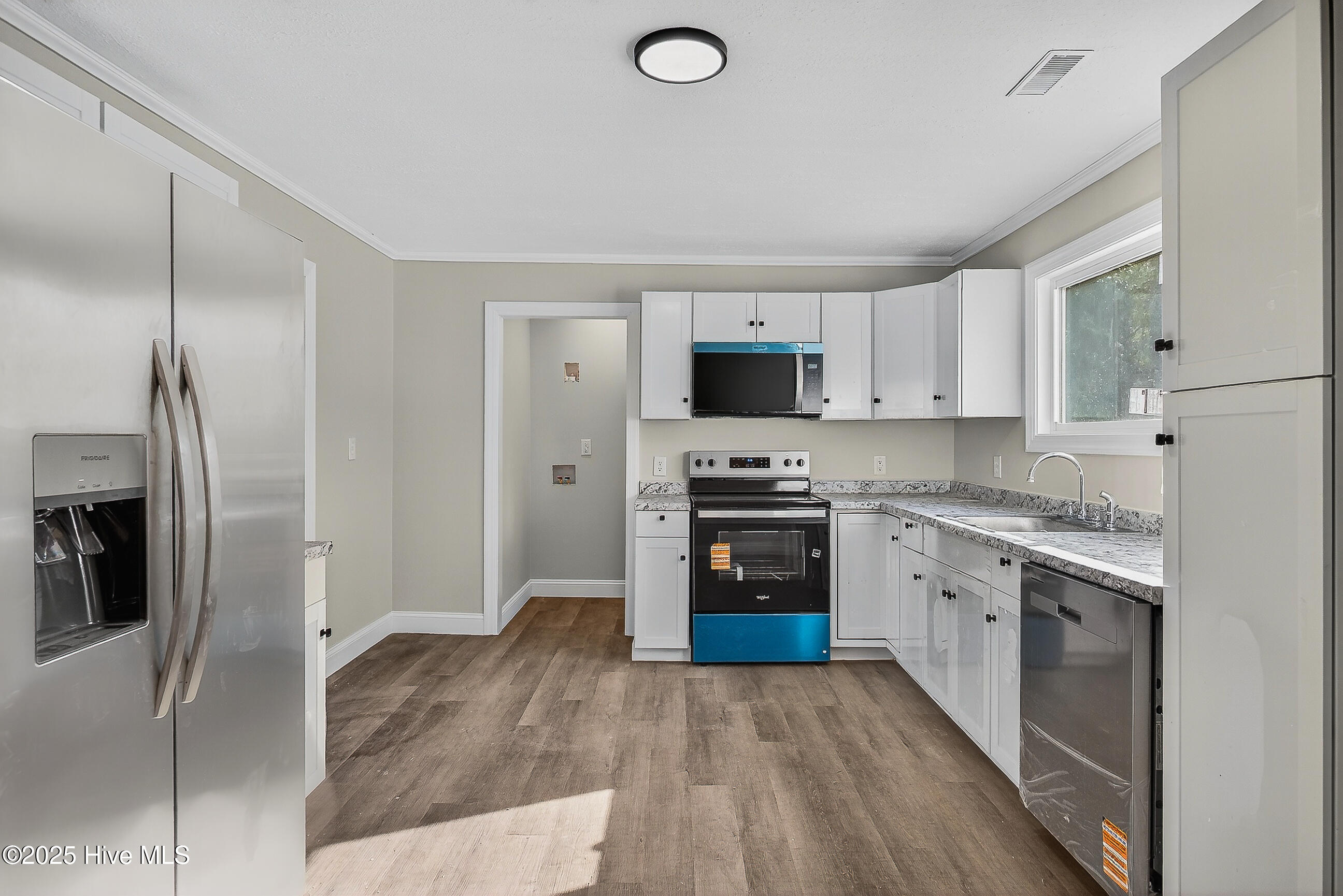 149 Ash Court Hubert, NC 28539 - Photo 8 of 37 08