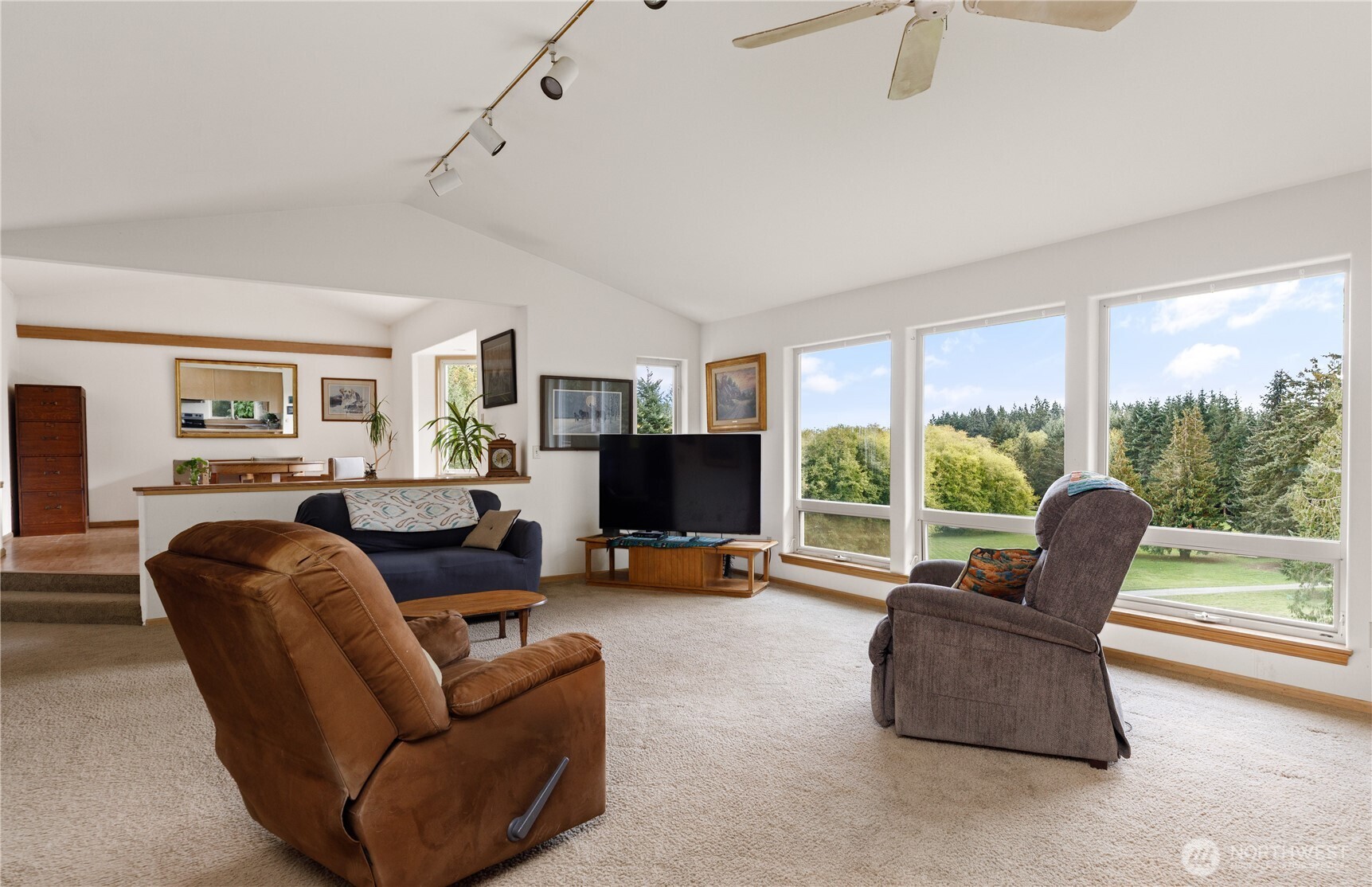 5474 Wilkinson Road Langley, WA 98260 - Photo 11 of 39