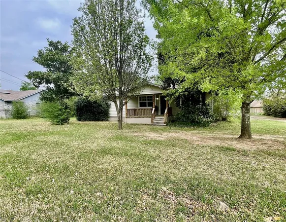 $189,500 | 312 North Richardson Street, Grand Saline, TX 75140
