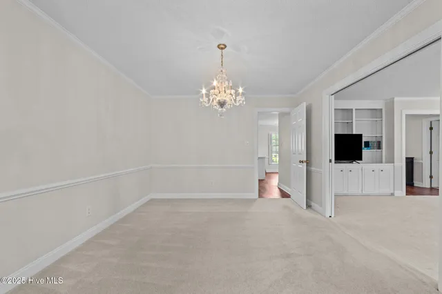 $275,000 | 825 Westminster Lane, Kinston, NC 28501