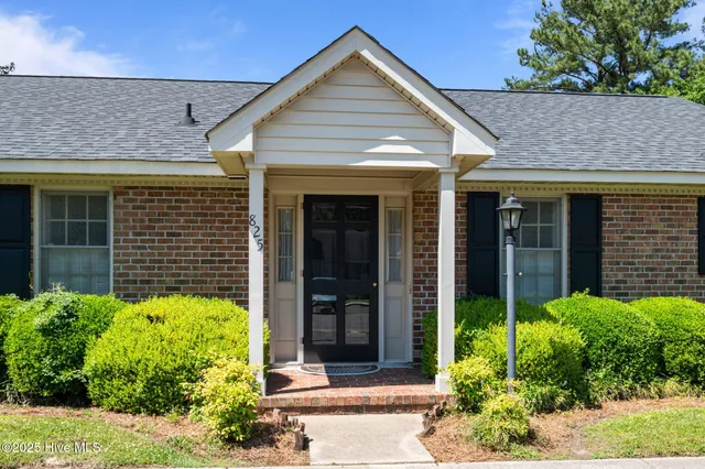 $275,000 | 825 Westminster Lane, Kinston, NC 28501