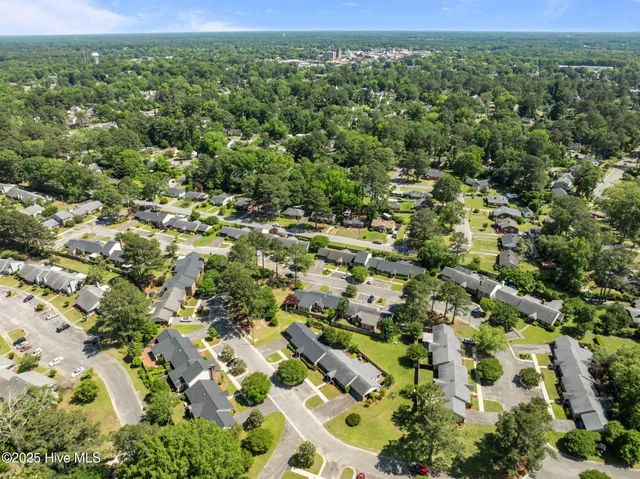 $275,000 | 825 Westminster Lane, Kinston, NC 28501