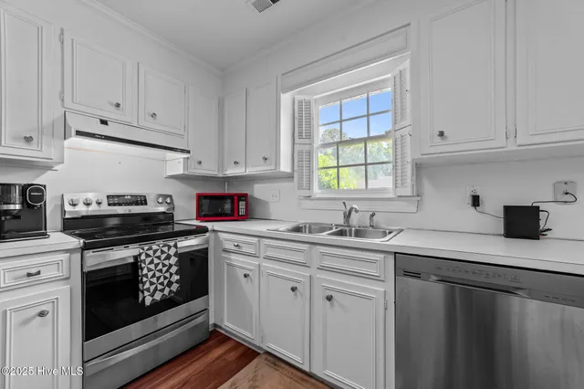 $275,000 | 825 Westminster Lane, Kinston, NC 28501