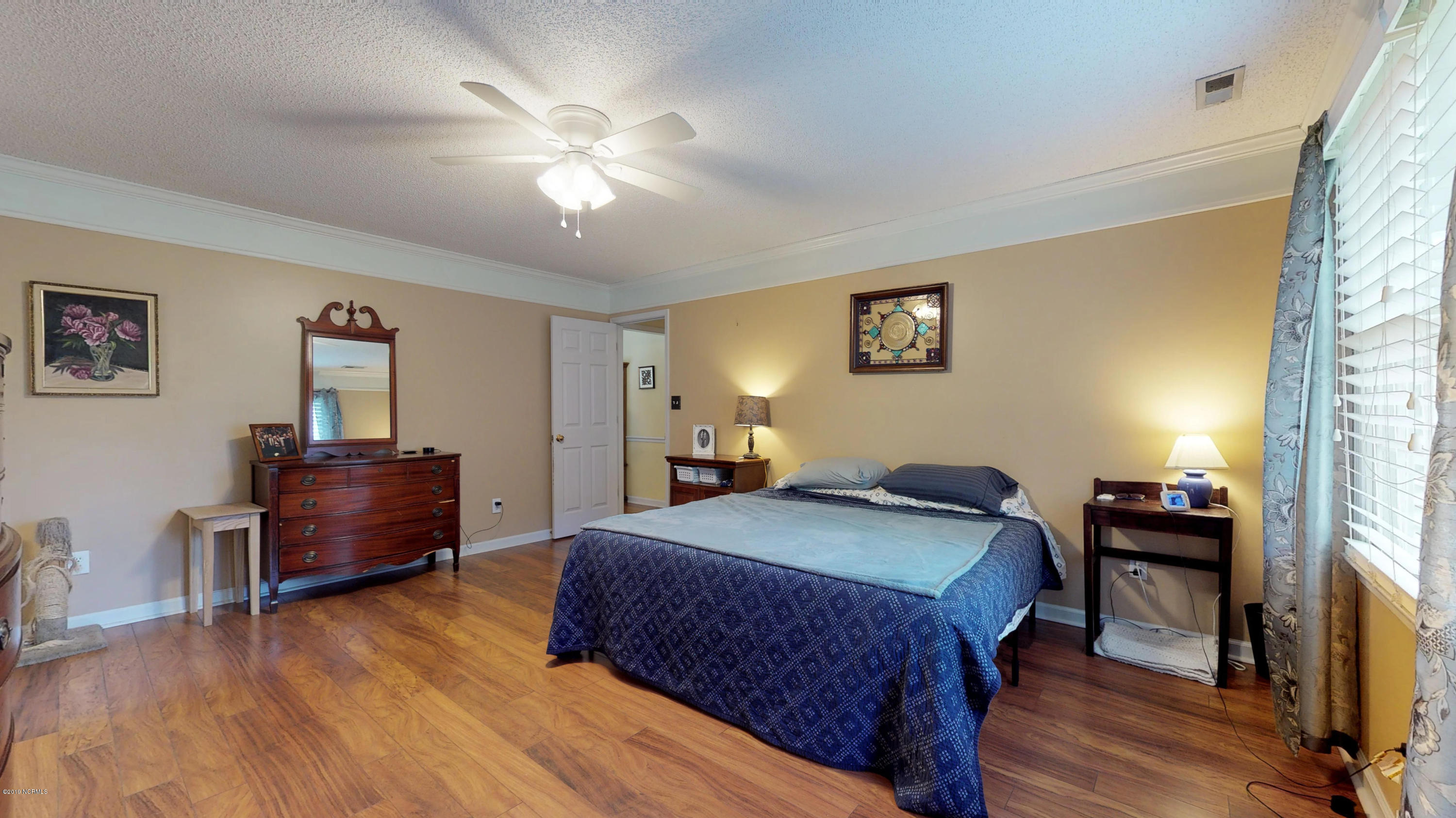 410 Hardy Road Newport, NC 28570 - Photo 15 of 40 410 Hardy Rd-32