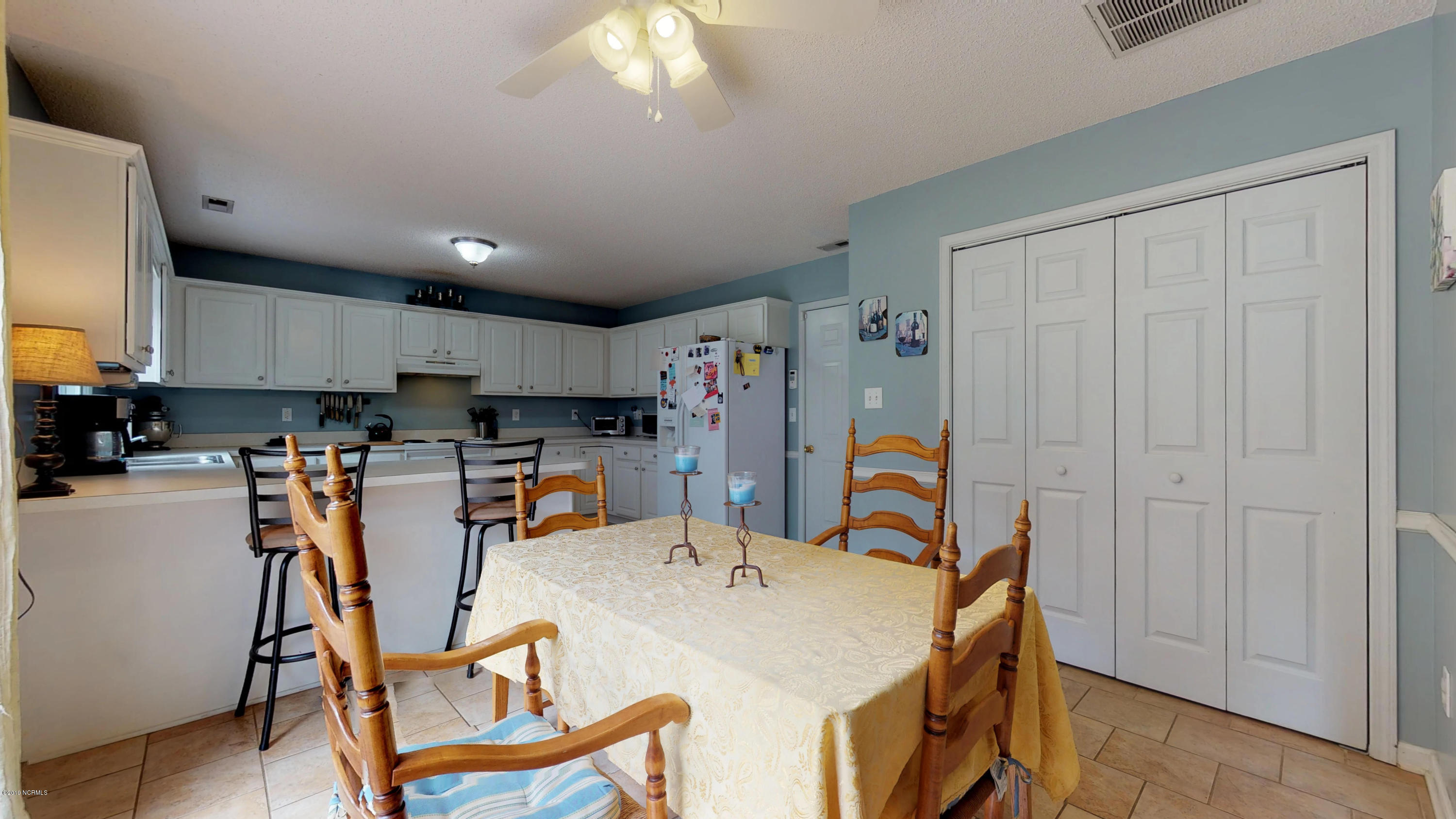 410 Hardy Road Newport, NC 28570 - Photo 8 of 40 410 Hardy Rd-25