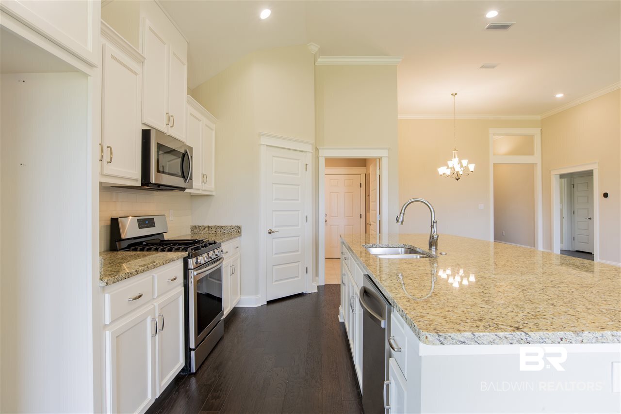 912 Charleston Loop Fairhope, AL 36532 - Photo 10 of 42