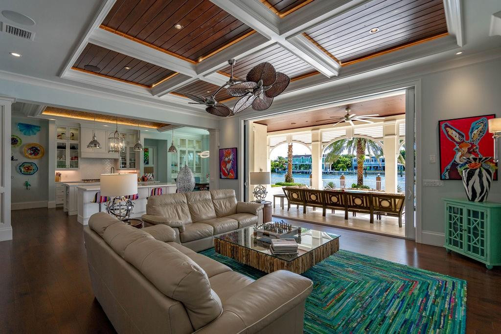 2798 Northeast 24th Street Lighthouse Point, FL 33064 - Photo 13 of 61 Photo 13