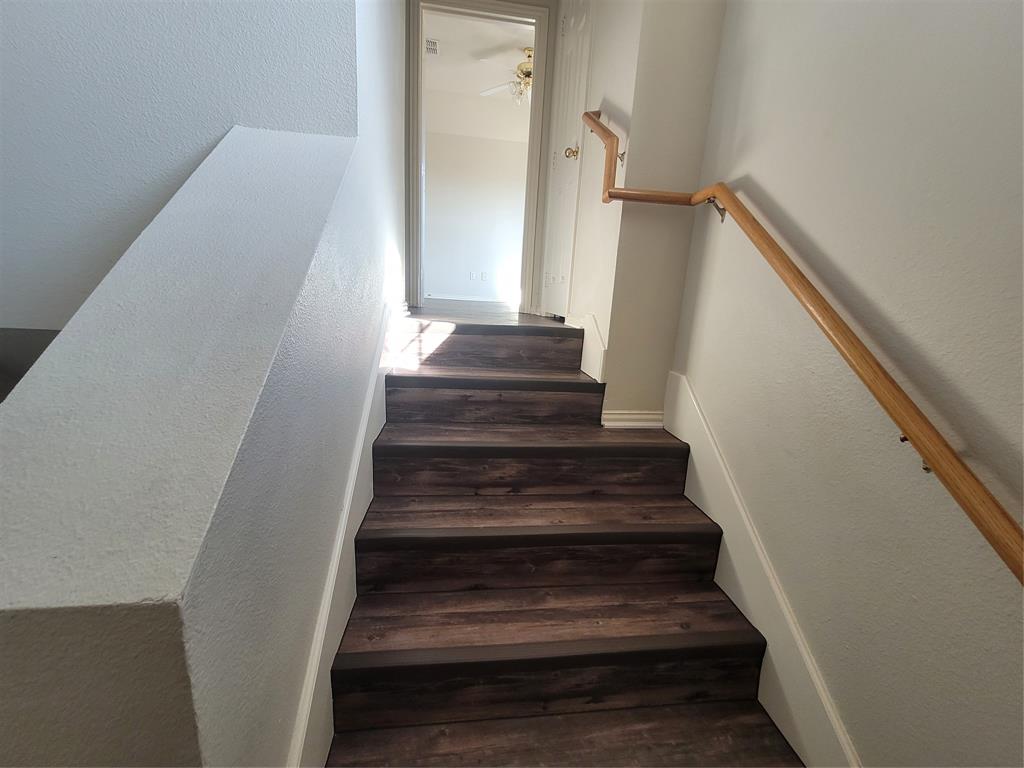 244 Wyndham Meadows Way Wylie, TX 75098 - Photo 4 of 12 a view of entryway