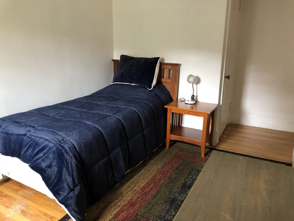 318 Tappan Street, Unit 3 Brookline, MA 02445 - Photo 9 of 16