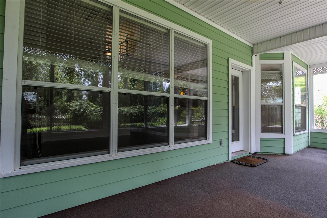 2965 Pinedale Road Fernandina Beach, FL 32034 - Photo 28 of 35 a view of a house with a large window