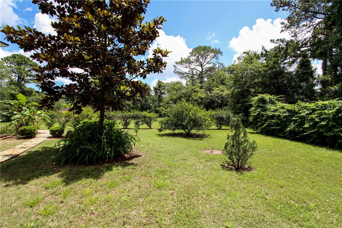 2965 Pinedale Road Fernandina Beach, FL 32034 - Photo 32 of 35 a view of an outdoor space