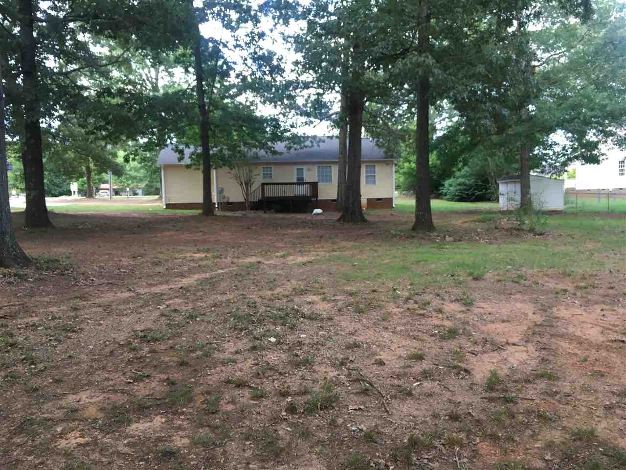 1665 Rainbow Lake Road Inman, SC 29349 - Photo 3 of 17