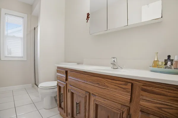 $399,900 | 25 Devonshire Circle, Elgin, IL 60123