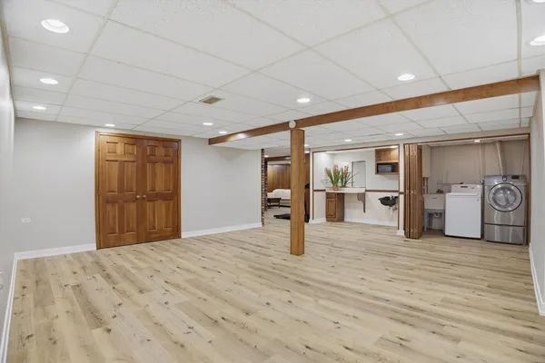 $399,900 | 25 Devonshire Circle, Elgin, IL 60123