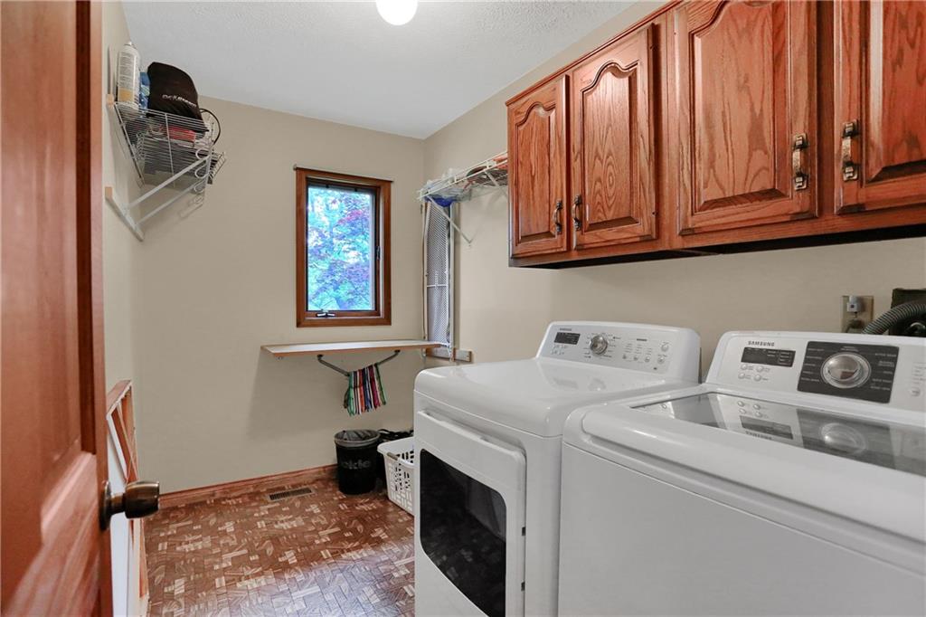 202 North Bluff Road Greenwood, IN 46142 - Photo 22 of 47 Gallery Image 22