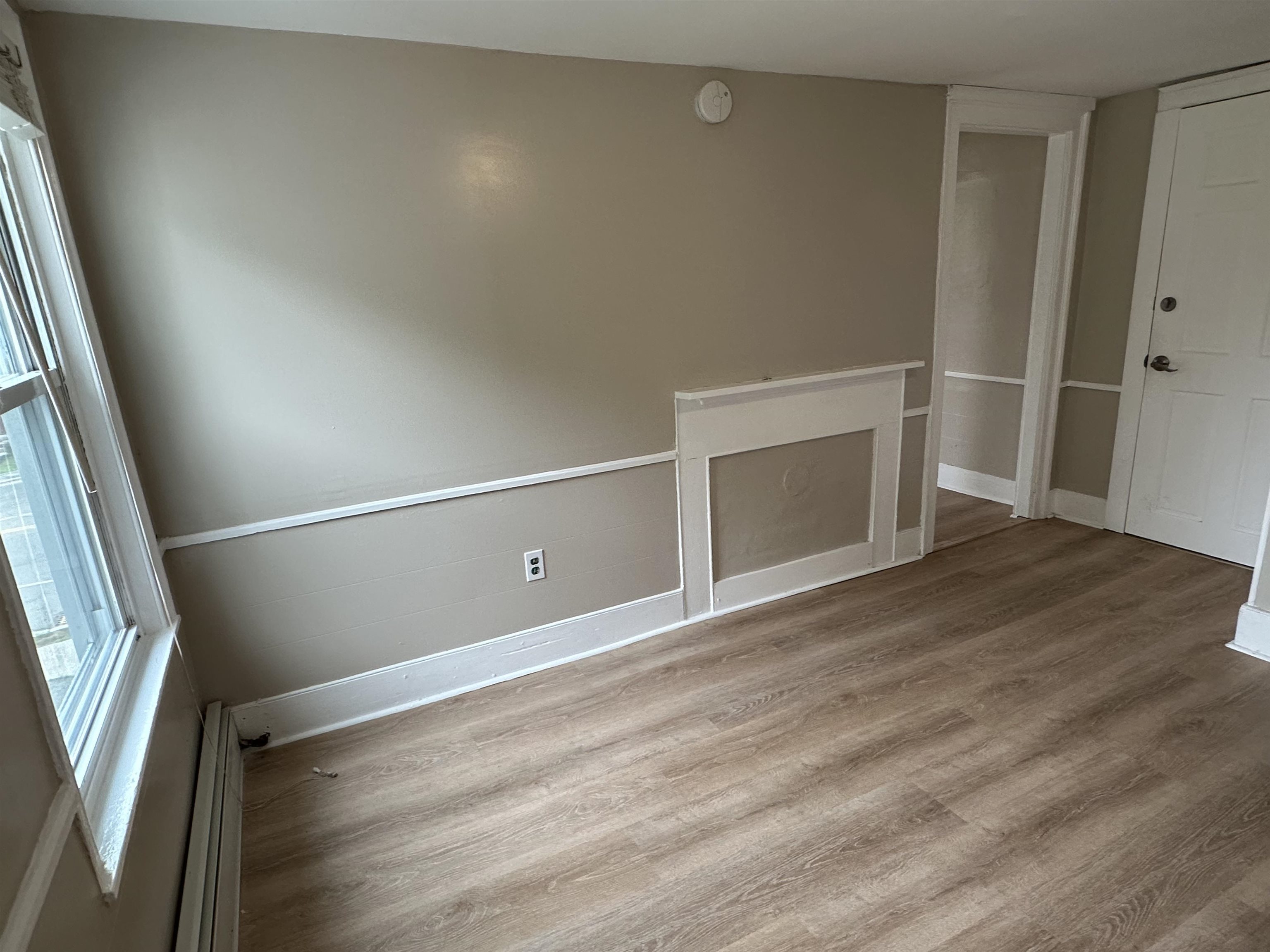5 Central Square, Unit 4 Troy, NH 03465 - Photo 4 of 9