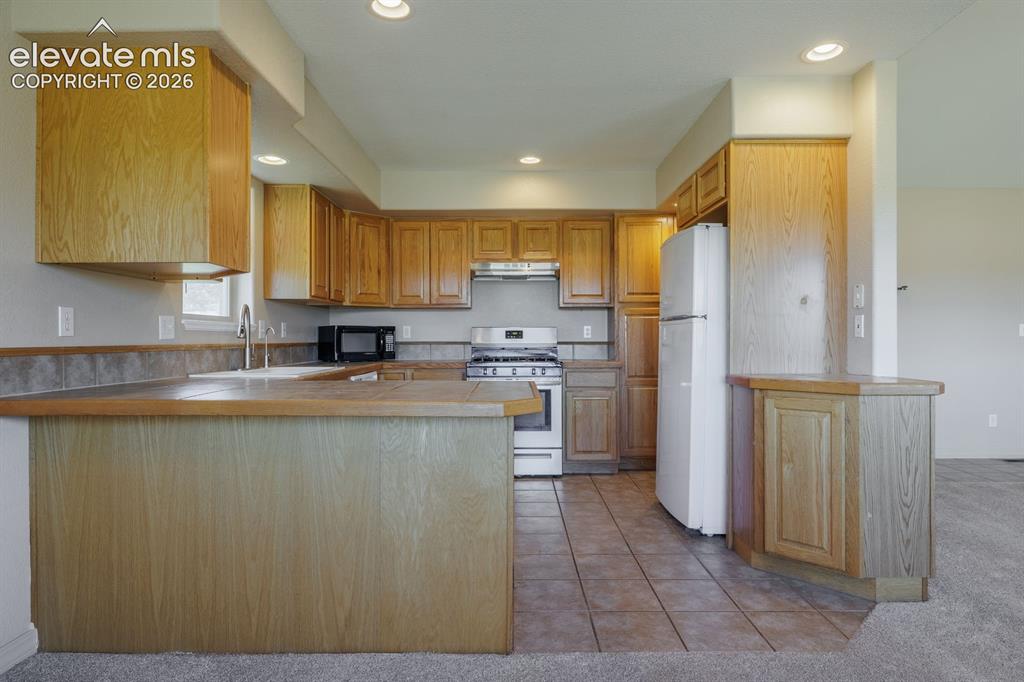 471 Due S Road Florissant, CO 80816 - Photo 17 of 35