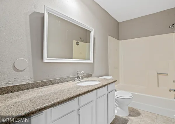 $245,000 | 2451 Wimbledon Bay, Woodbury, MN 55125