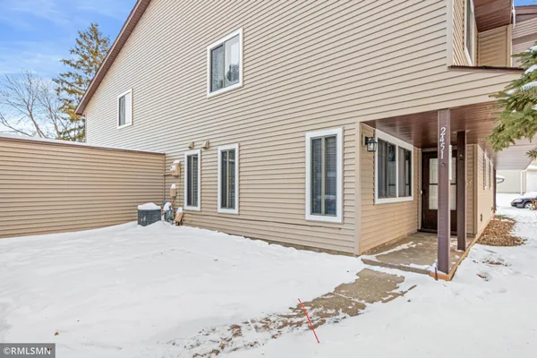 $245,000 | 2451 Wimbledon Bay, Woodbury, MN 55125
