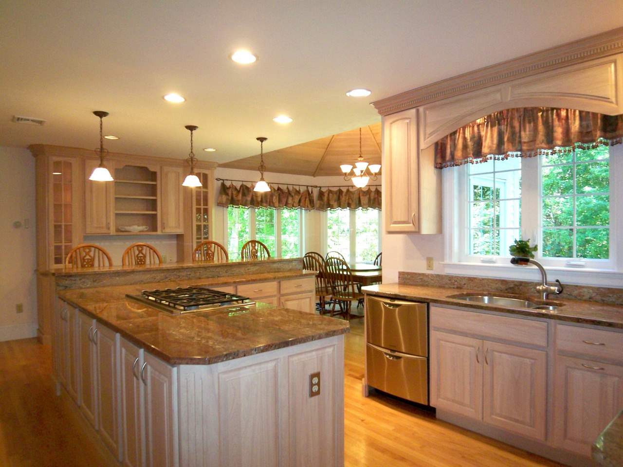 8 Windmill Lane Atkinson, NH 03811 - Photo 9 of 32 Gallery Image 9