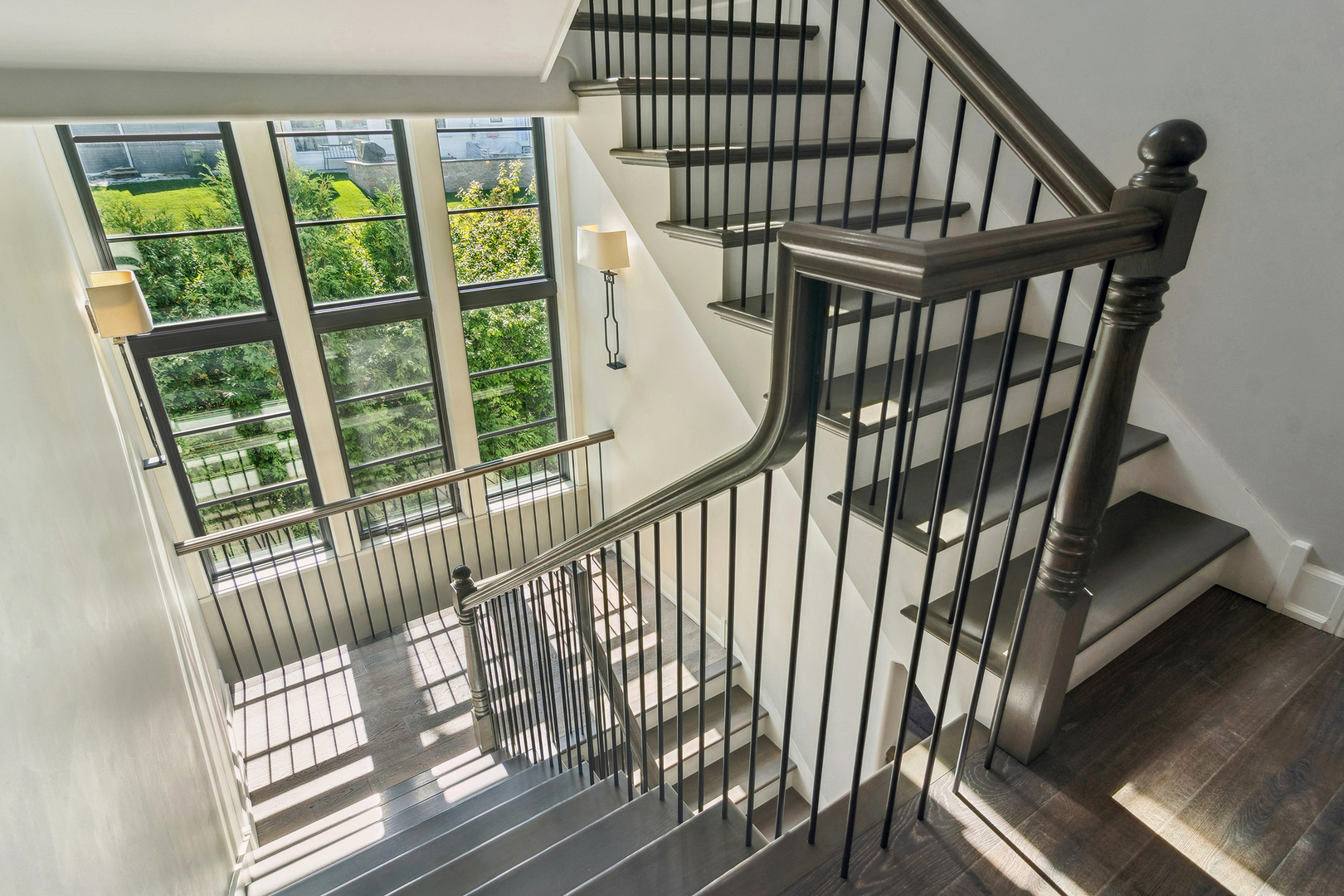 636 South Division Street Barrington, IL 60010 - Photo 32 of 61