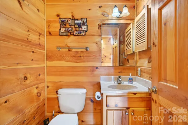 $521,000 | 28 Outback Trail, Nebo, NC 28761