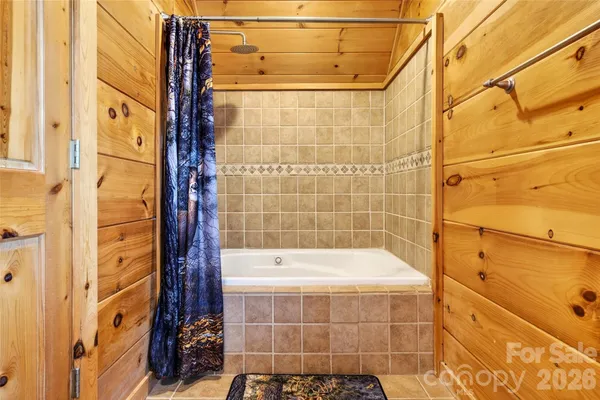 $521,000 | 28 Outback Trail, Nebo, NC 28761
