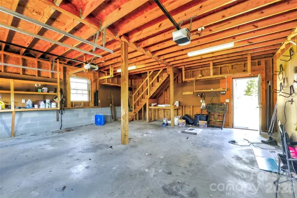 $521,000 | 28 Outback Trail, Nebo, NC 28761
