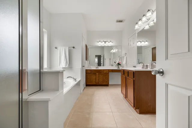 $395,000 | 20918 Imperial Ridge Lane, Spring, TX 77379