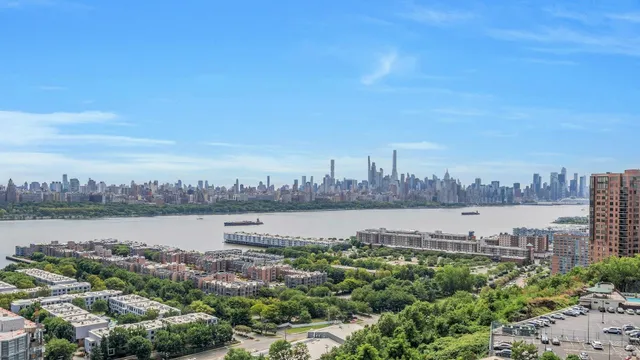 $1,109,000 | 320 Adolphus Avenue, Unit 1009, Cliffside Park, NJ 07010