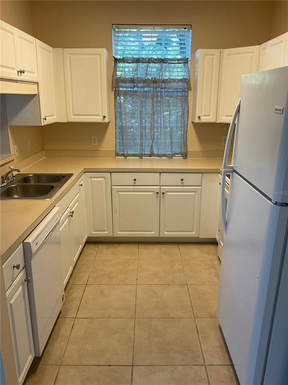 2275 Northwest 16th Terrace Gainesville, FL 32605 - Photo 2 of 10