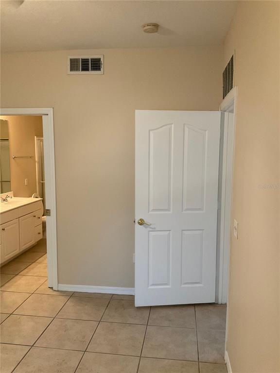 2275 Northwest 16th Terrace Gainesville, FL 32605 - Photo 9 of 10