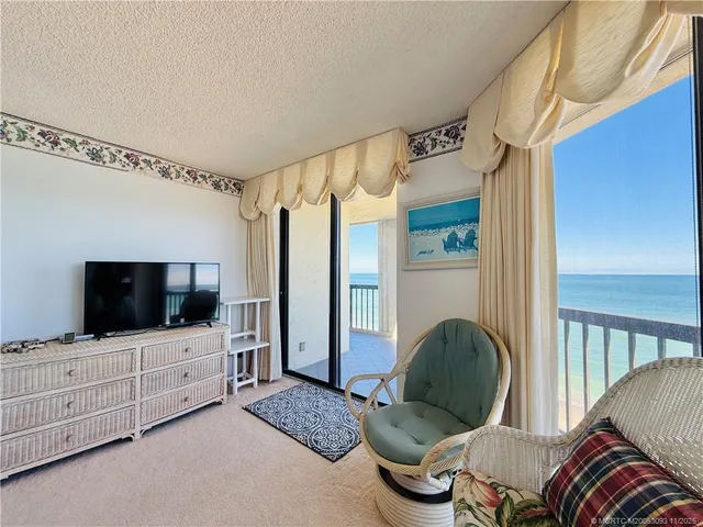 $5,500 | 9500 South Ocean Drive, Unit 905, Jensen Beach, FL 34957